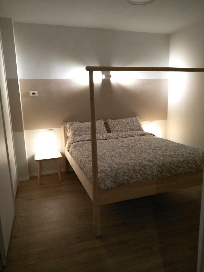 "Country House Il Brolo" Polpenazze del Garda Luaran gambar