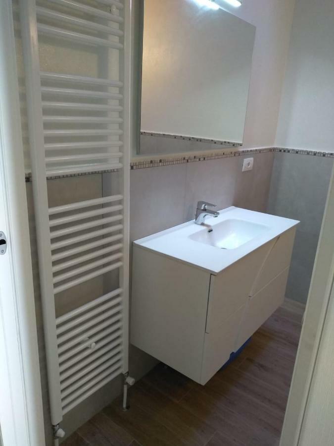 "Country House Il Brolo" Polpenazze del Garda Luaran gambar