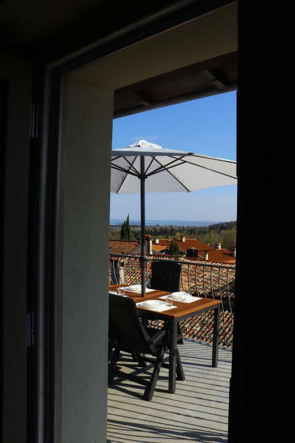 "Country House Il Brolo" Polpenazze del Garda Luaran gambar