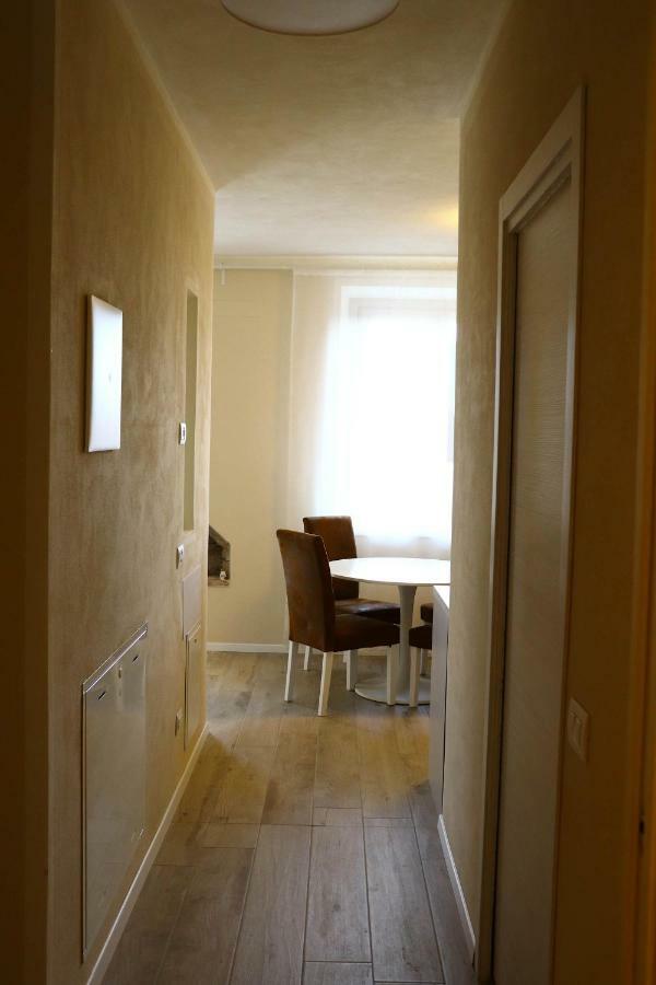 "Country House Il Brolo" Polpenazze del Garda Luaran gambar