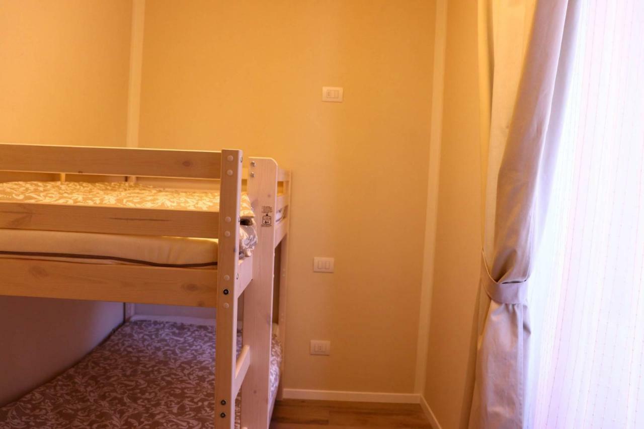 "Country House Il Brolo" Polpenazze del Garda Luaran gambar